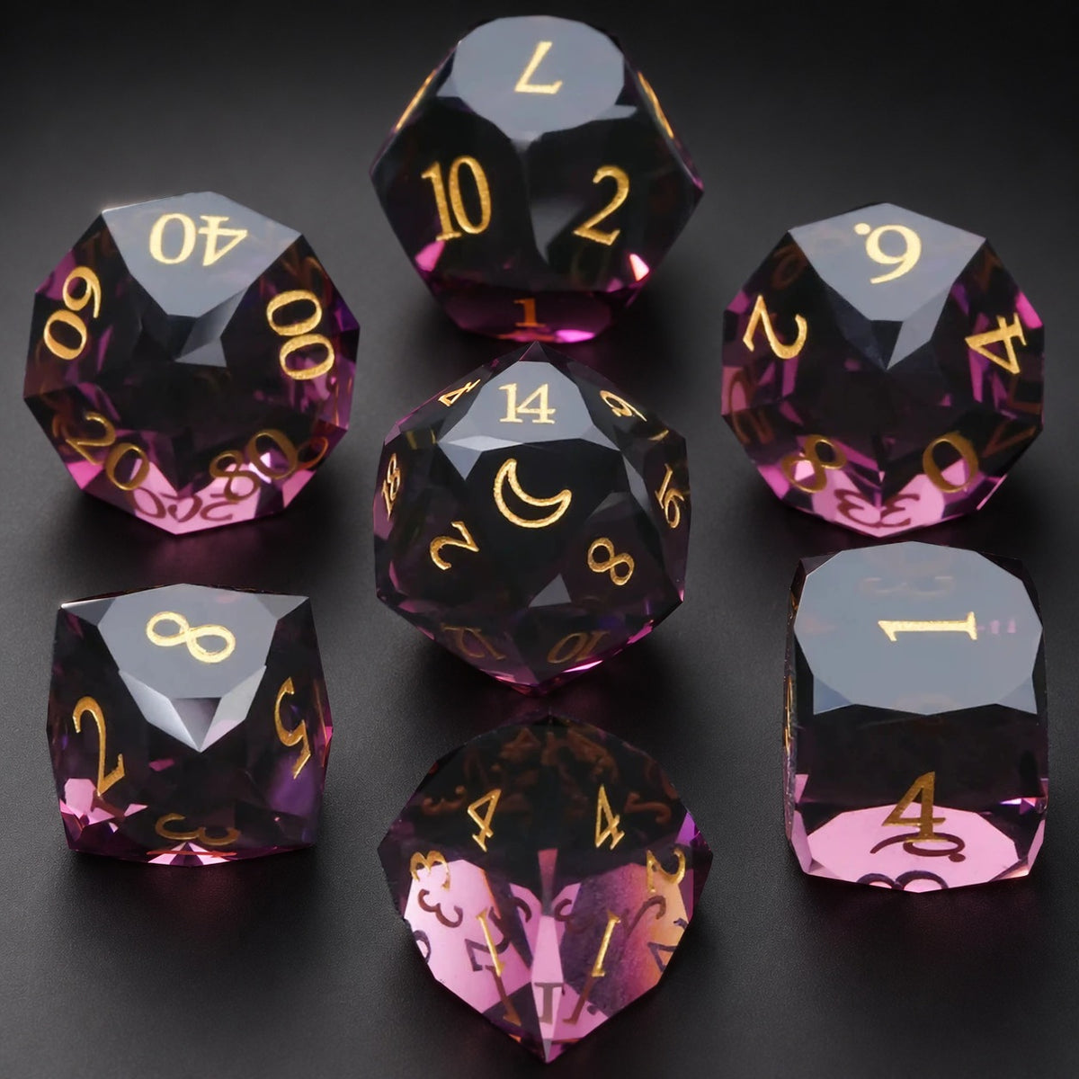 Set de 7 dés taille gemme en verre violet rosé, croissant de lune sur le d20